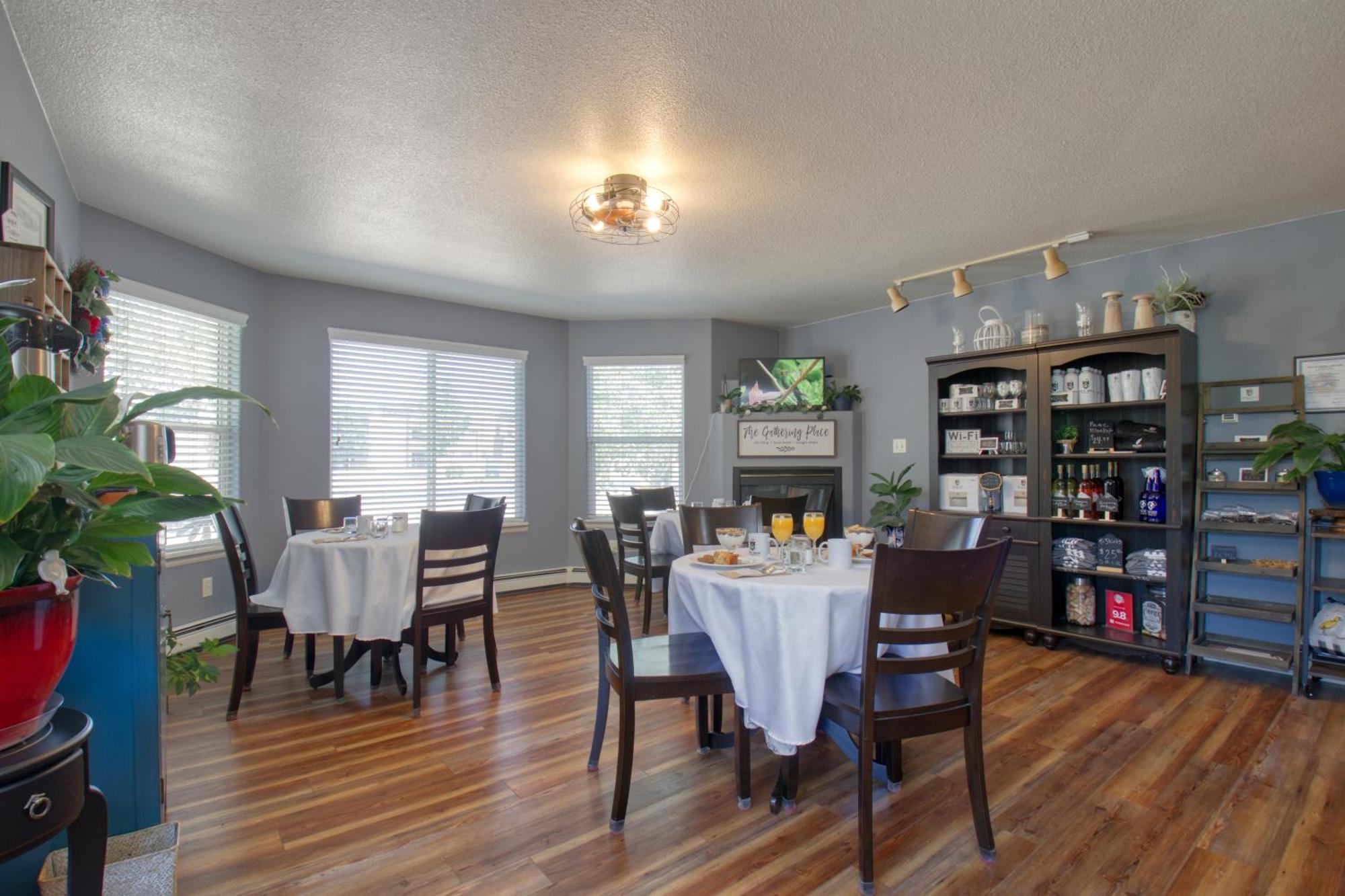 Castle Creek Manor Bed & Breakfast แกรนด์จังค์ชัน ภายนอก รูปภาพ