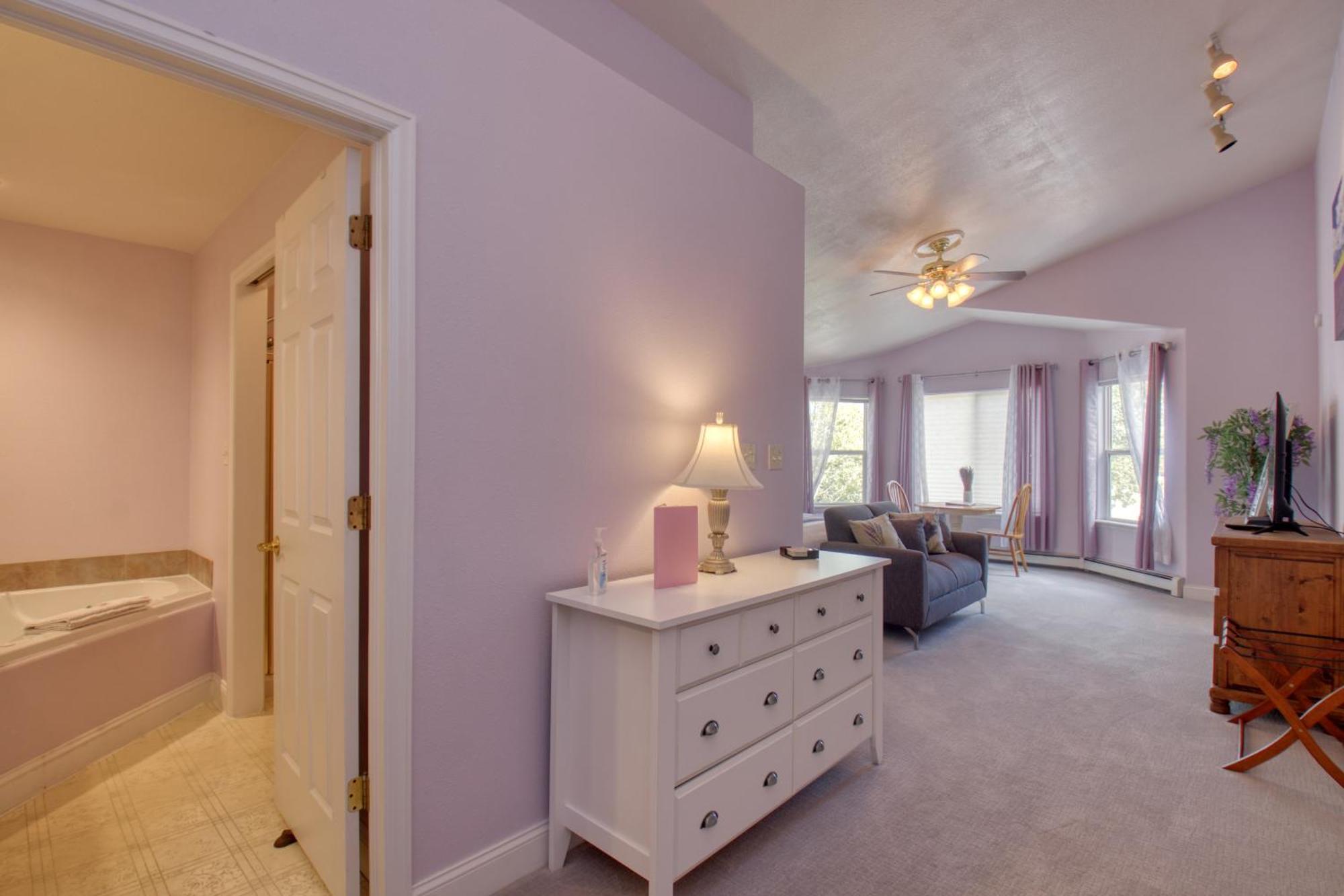 Castle Creek Manor Bed & Breakfast แกรนด์จังค์ชัน ภายนอก รูปภาพ